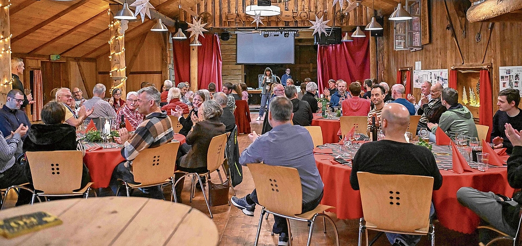 Die Mitglieder des Kanu-Clubs Murgenthal feierten das 80-jährige Bestehen des Vereins.Bilder: zvg Die Mitglieder des Kanu-Clubs Murgenthal feierten das 80-jährige Bestehen des Vereins.Bilder: zvg