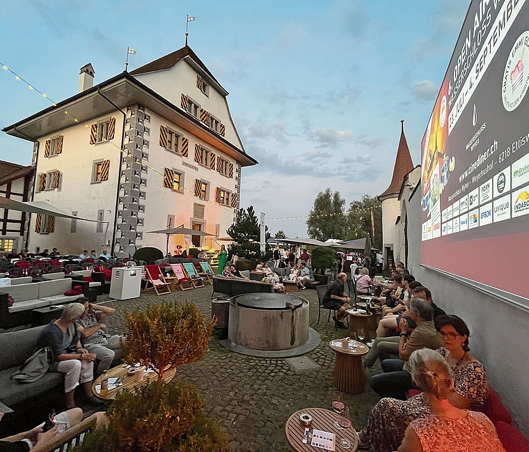 Im wundervollen Ambiente des Schlosses kommen Cineasten voll auf ihre Kosten.Bild: zvg