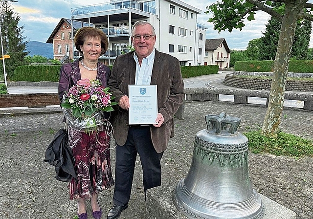 Murgenthal würdigt Doris und Max Schärer mit dem Ehrenbürgerrecht.bild: Lea Fabian