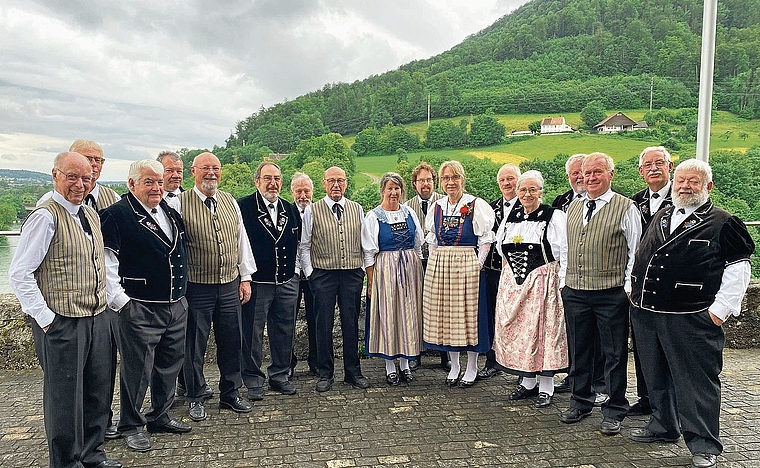 Die Jodlerklubs Burghalde Aarburg und Küngoldingen gehen seit 2023 gemeinsame Wege.Bild: Archiv Wiggertaler