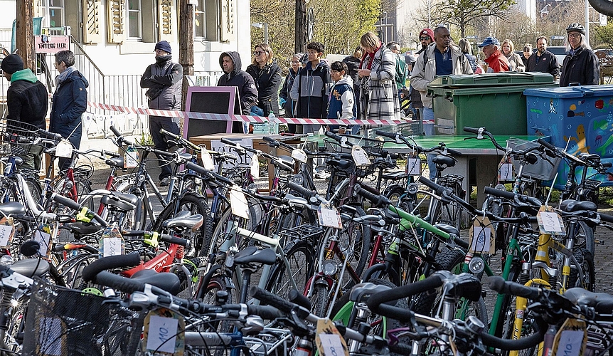 Aus der Ferne schon mal vorsortieren – ein gewohnter Anblick.