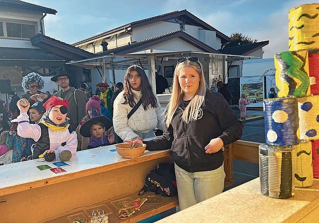 Geschick brauchte es beim Büchsenwerfen.