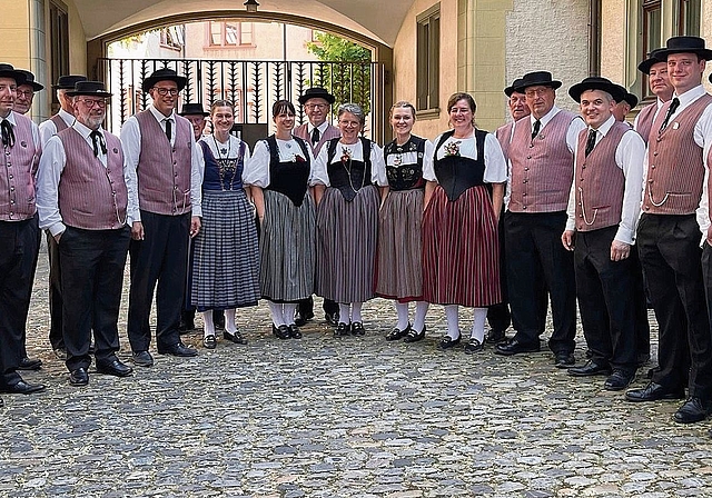 Der Jodlerklub Edelweiss Zofingen am eidgenössischen Jodlerfest in Basel.Bild: zvg