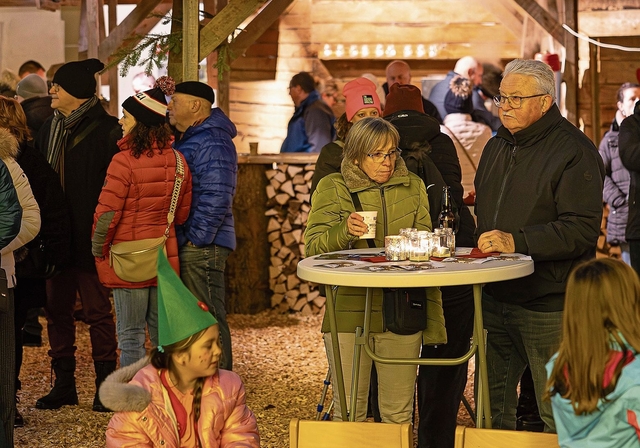 Das Chalet wurde zum beliebten Treffpunkt.