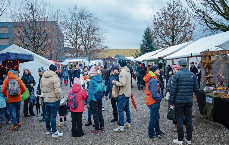 Der Weihnachtsmarkt ist eine wunderbare Gelegenheit, um den Chlaustag gemeinsam zu erleben.Bild: zvg