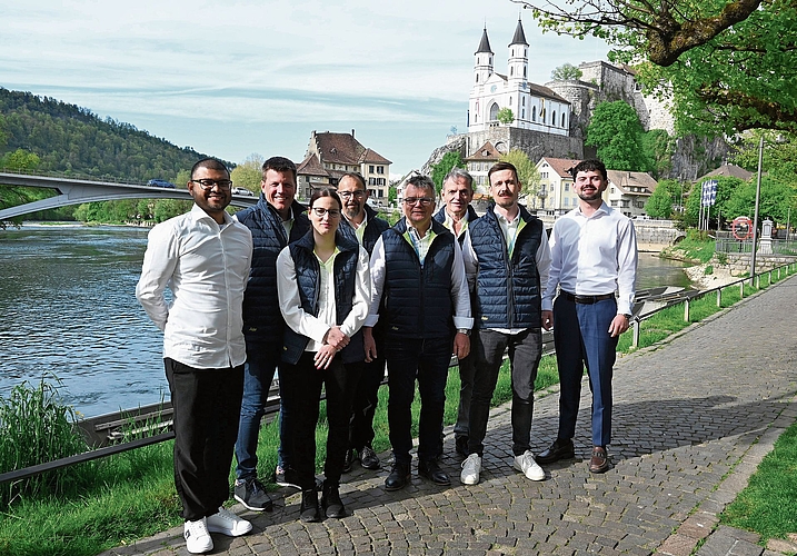 Das OK der MADA27 (von links): Sury Hilfiker, Manfred Werner, Gisela Löw, Marin Ryser, Leonz Heggli, René Hagmann, Simon Bopp und Alejandro Barrientos. Auf dem Bild fehlen Marc Bühler und Hasan Sögüt.Bild: Thomas Fürst Das OK der MADA27 (von links): Sury Hilfiker, Manfred Werner, Gisela Löw, Marin Ryser, Leonz Heggli, René Hagmann, Simon Bopp und Alejandro Barrientos. Auf dem Bild fehlen Marc Bühler und Hasan Sögüt.Bild: Thomas Fürst