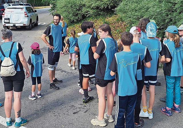 Vor dem Start wurden die Kinder instruiert.Bild: Anik Bracher
