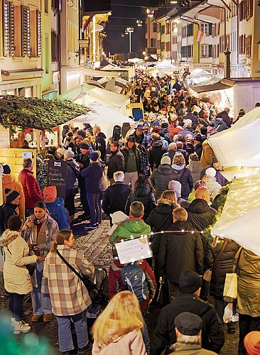 Zeitweise gab es kaum mehr ein Durchkommen in den Altstadt-Gassen. Zeitweise gab es kaum mehr ein Durchkommen in den Altstadt-Gassen.