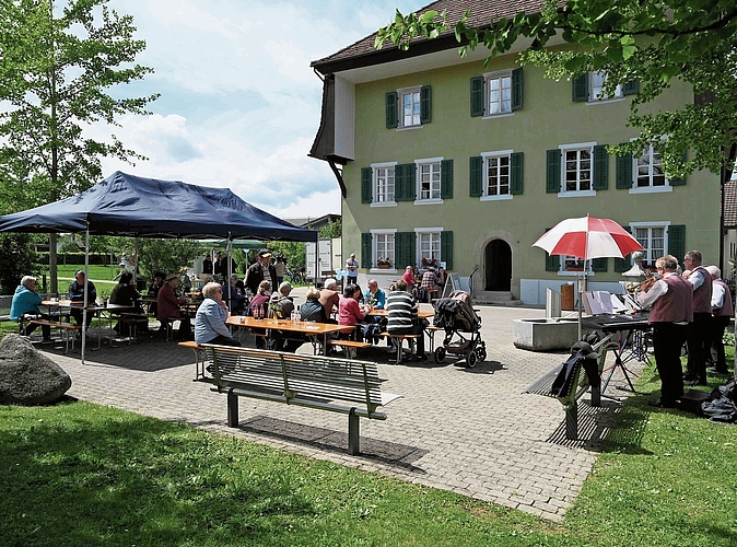 Festwirtschaft des STV Küngoldingen und Füürwehrchörlis Oftringen.BILD: ZVG Festwirtschaft des STV Küngoldingen und Füürwehrchörlis Oftringen.BILD: ZVG