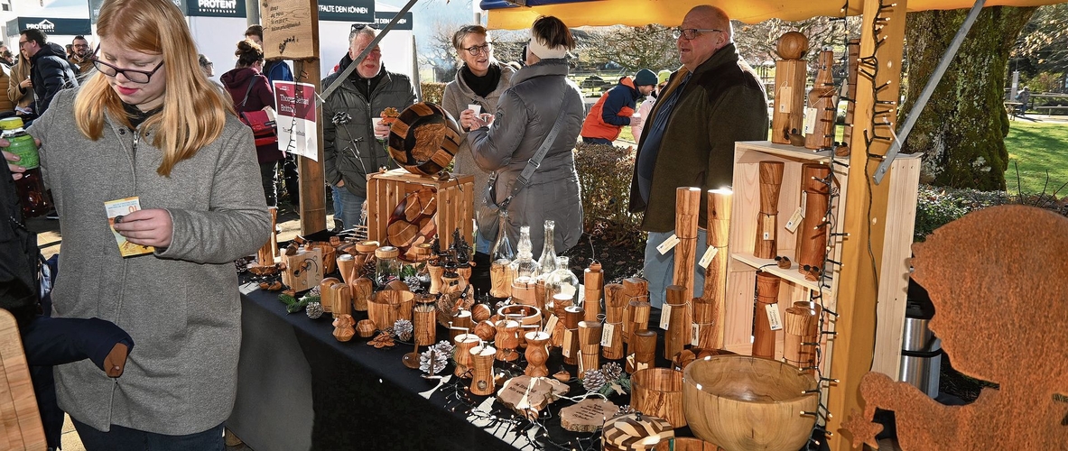 Wunderbare Angebote gab es am Stand von Tom’s Drechselbude. Wunderbare Angebote gab es am Stand von Tom’s Drechselbude.