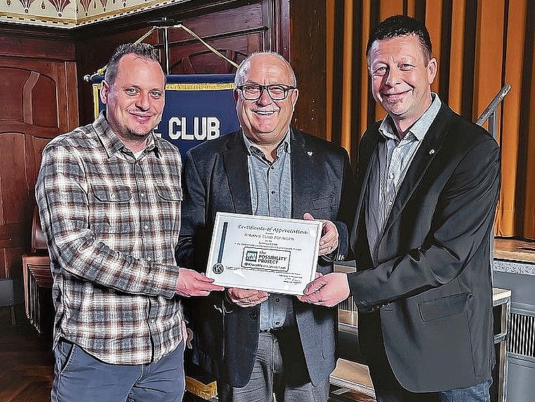 Die Kiwaner Lars Rickli, Markus Lanz und Werner Rudin (v.l.)Bild: zvg