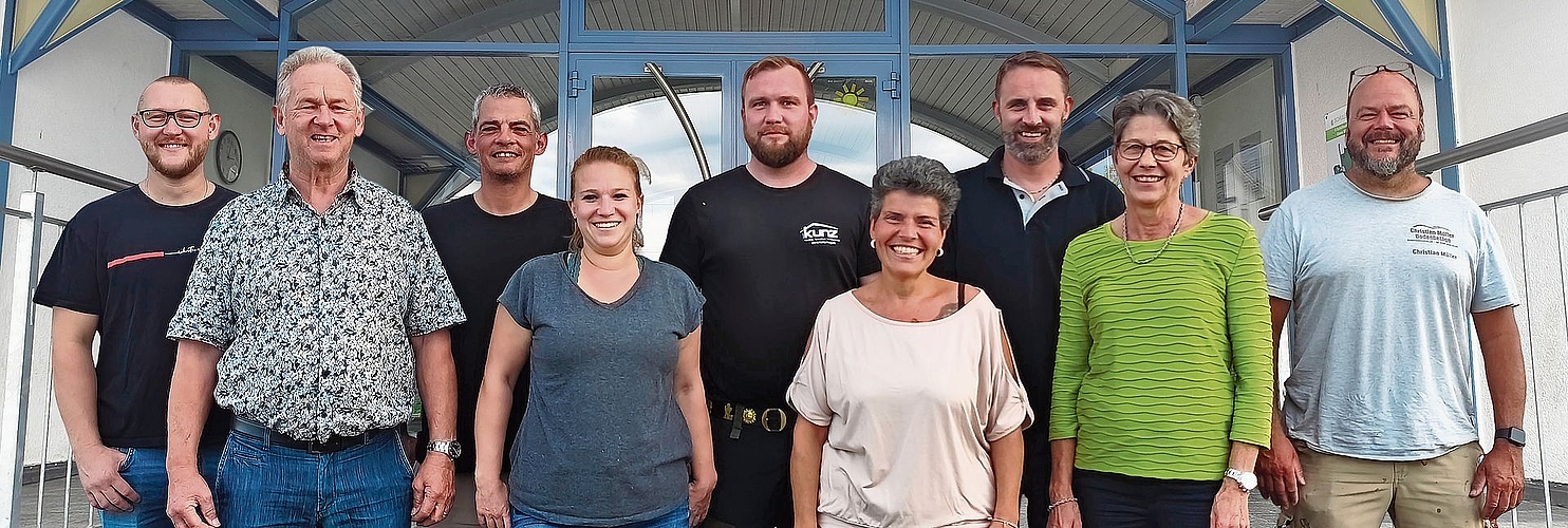 Das OK der BRIGA (von links): Alex Maurhofer, Präsident Kurt Gerhard, Markus Frauchiger, Denise Bruchhaus, Simon Jordi, Urania Balatoni, Daniel Graber, Hanna Kunz, Christian Müller. Es fehlen: Ivana Nocera und Pascal Curtolo.Bild: zvg
