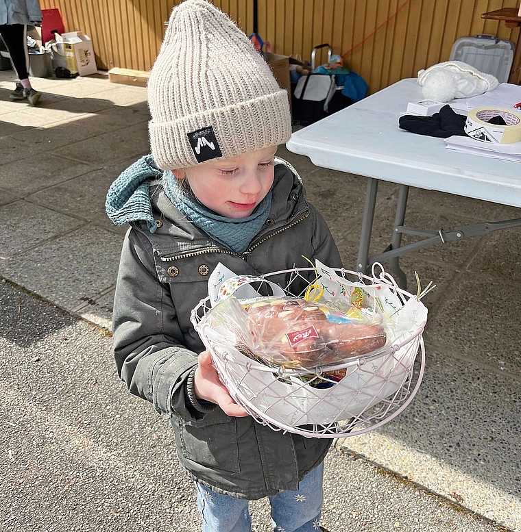 Kinderaugen wurden gross ob all den süssen Leckereien. Bild: zvg