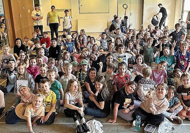 Die Rekordzahl von 104 Kindern beteiligte sich am diesjährigen Ferienplausch der reformierten Kirchgemeinde Brittnau.Bild: zvg