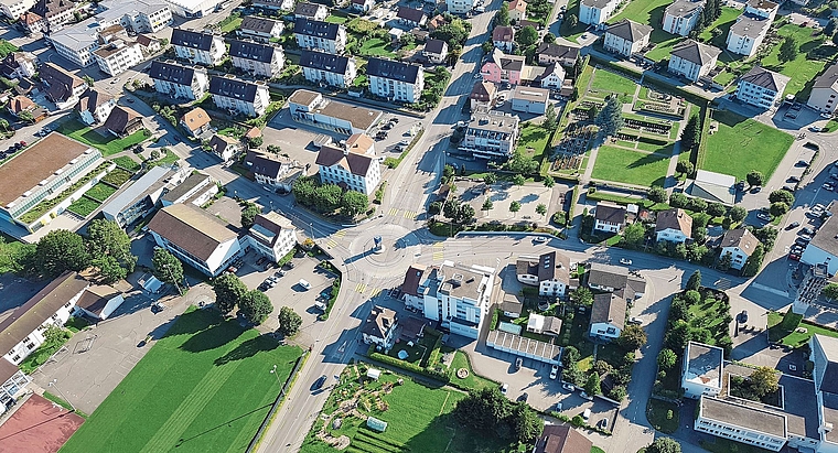 Strengelbach hat trotz des erwarteten Bevölkerungswachstums für die absehbare Zeit bis 2040 genügend Raum.Bild: Gregor Schaad