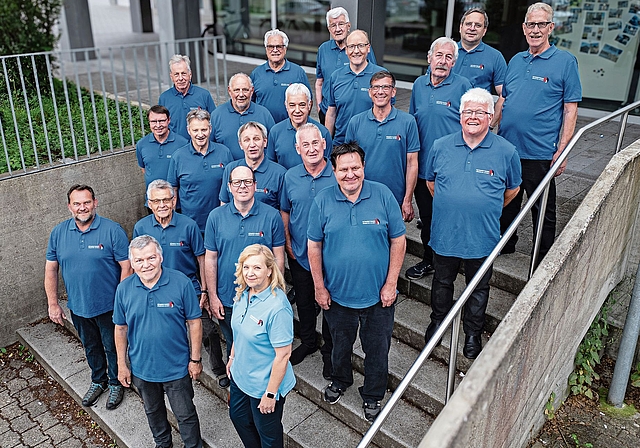 Der Männerchor Rothrist, unter der Leitung von Dirigentin Erika Tanner, freut sich auf sein Konzert am 21. November.Bild: zvg