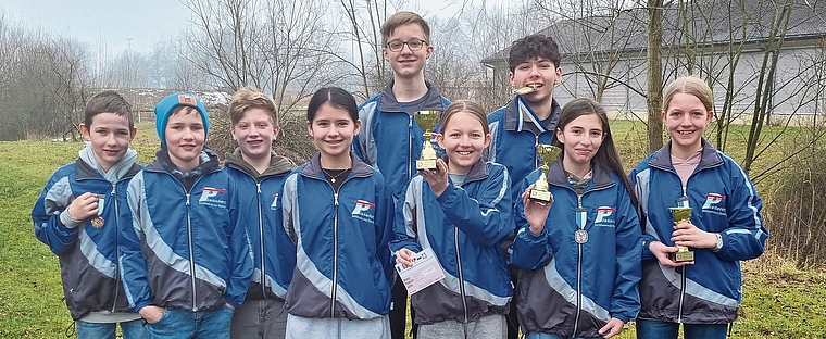 Die Nachwuchsschützinnen und -schützen des PSB Reiden erreichten bei der Nachwuchsmeisterschaft in Luzern mehrere Spitzenplätze.Bild: Michael Widmer