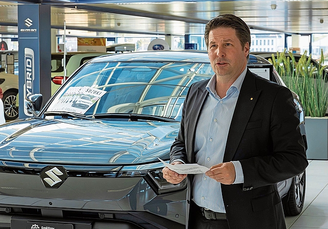 Geschäftsführer Laurent Wahli informierte über die aktuell gesunkenen Preise bei Fahrzeugen.