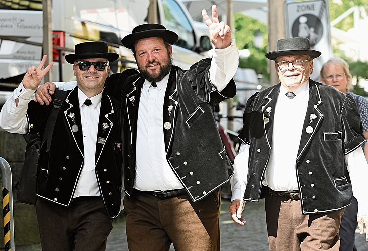 Am Samstag gehörte das «Stedtli» den Jodlern, im Bild ein Teil der Rothrister Fraktion. Am Samstag gehörte das «Stedtli» den Jodlern, im Bild ein Teil der Rothrister Fraktion.
