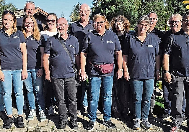 Gut gelaunt auf Appenzeller Entdeckungstour: die Musikgesellschaft Oftringen-Küngoldingen.Bild: zvg