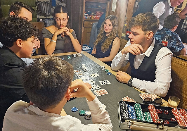 Der Casino Royal Abend mit Dress Code.