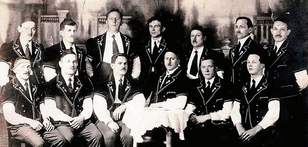 Der Jodlerklub Edelweiss Zofingen im Jahr 1929. Der Jodlerklub Edelweiss Zofingen im Jahr 1929.