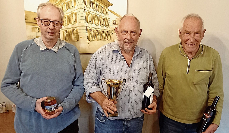 Die Sieger (v.l.): Geri Gassmann (2.), Urs Rechsteiner (1.) und Fritz Wyss (3.)Bild: Erasmus Angele