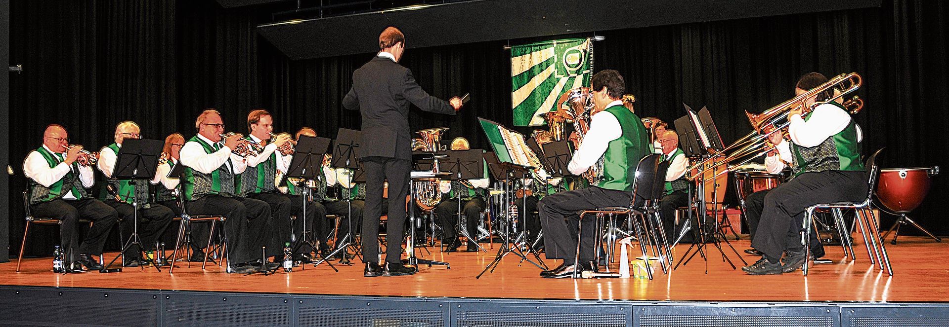 Virtuos: Der Musikverein Vordemwald überzeugte an der Première vom Donnerstag.Bilder: Beat Wyttenbach Virtuos: Der Musikverein Vordemwald überzeugte an der Première vom Donnerstag.Bilder: Beat Wyttenbach