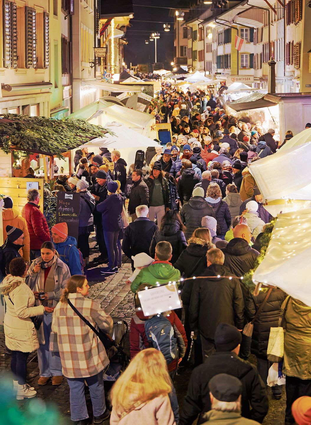 Zeitweise gab es kaum mehr ein Durchkommen in den Altstadt-Gassen. Zeitweise gab es kaum mehr ein Durchkommen in den Altstadt-Gassen.
