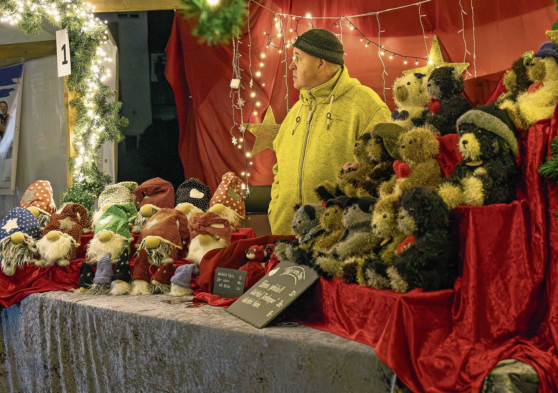 Schnaps statt Food Waste - mit tollem Ergebnis. Schnaps statt Food Waste - mit tollem Ergebnis.