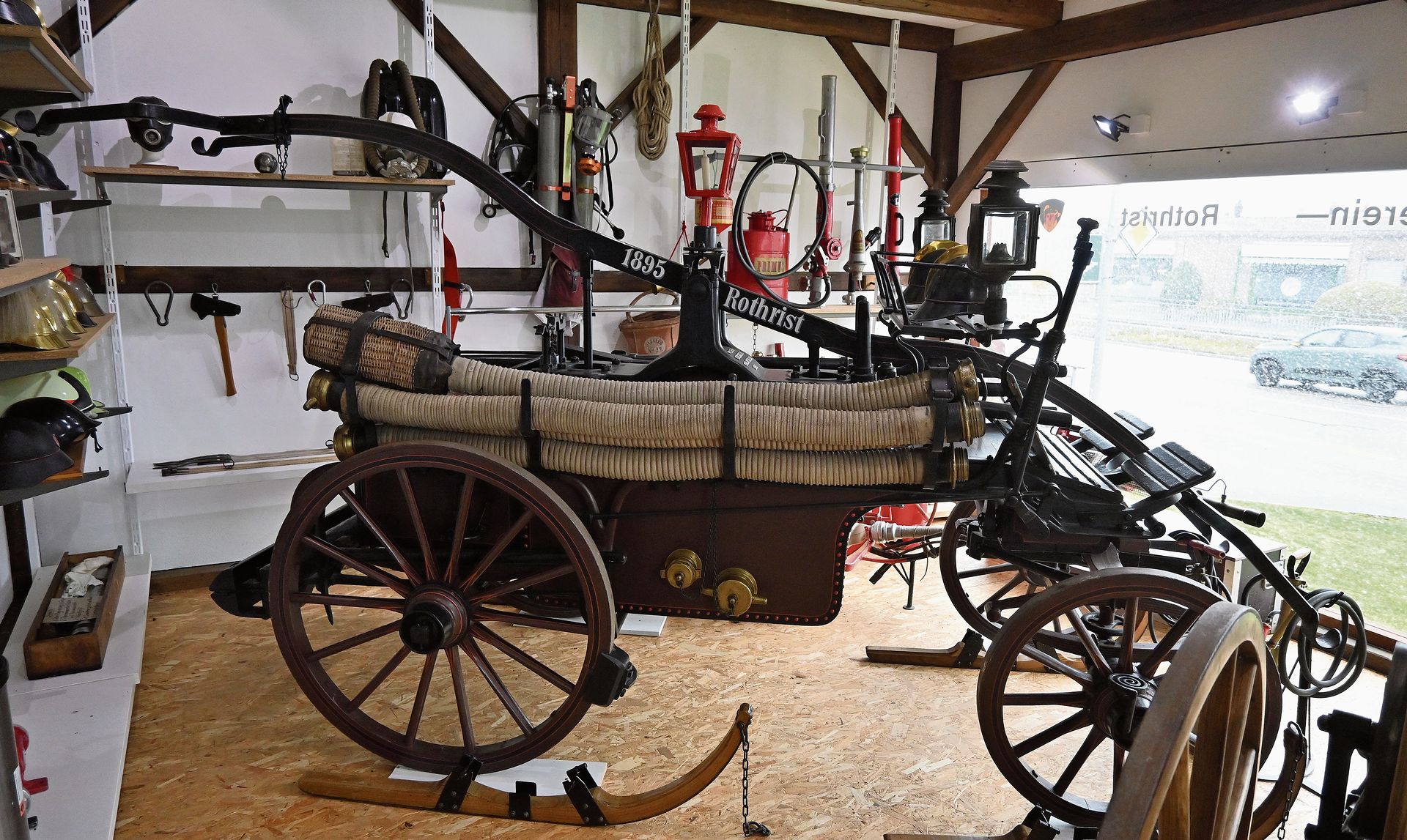 Im kleinen Museum des Feuerwehrvereins sind alte Gerätschaften und Maschinen ausgestellt.Bild: thomas Fürst
