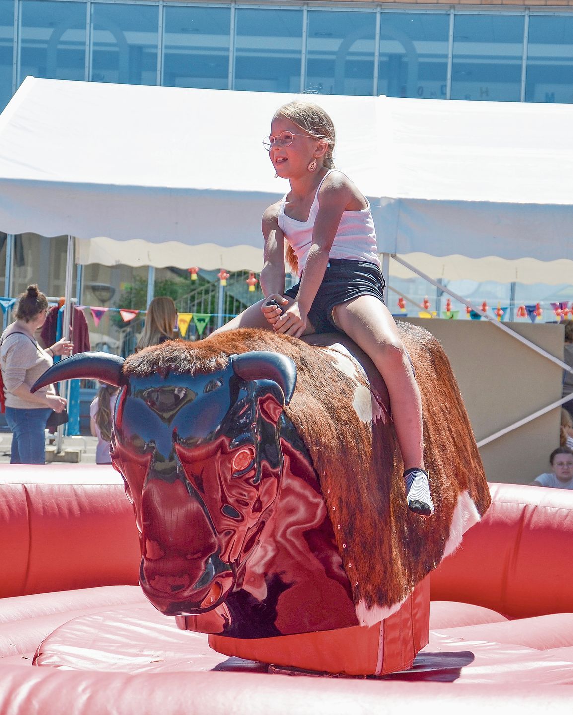 Spiel und Spass (im Bild das Bullriding im Jahr 2022) gehören beim Kinderfest fix dazu.Bild: Archiv Corinne Wiesmann Spiel und Spass (im Bild das Bullriding im Jahr 2022) gehören beim Kinderfest fix dazu.Bild: Archiv Corinne Wiesmann