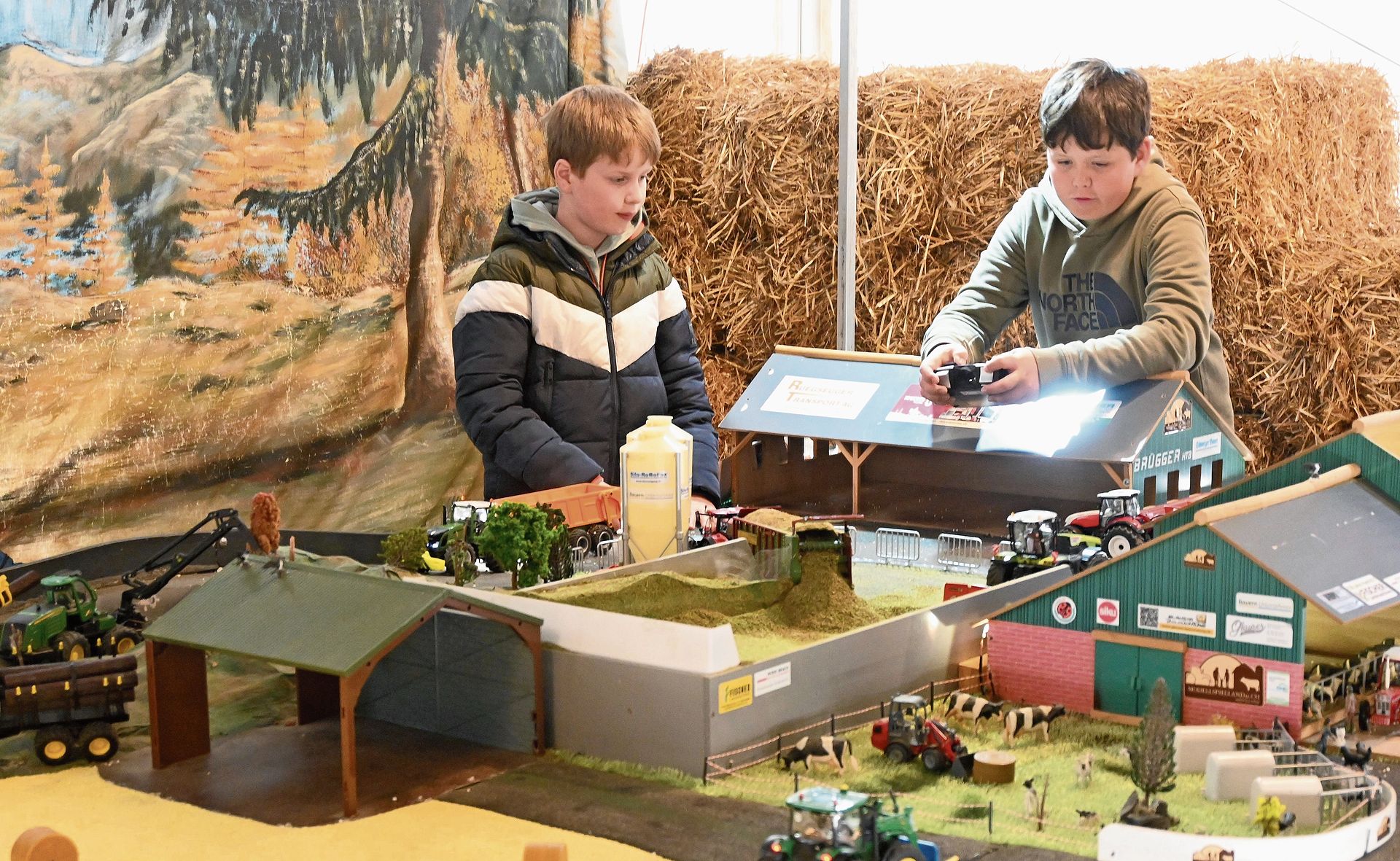 Ein Hit für die Kids an der MADA24 im Bauernzelt: Das Modellspielland 32.Bild: Archiv Thomas Fürst Ein Hit für die Kids an der MADA24 im Bauernzelt: Das Modellspielland 32.Bild: Archiv Thomas Fürst