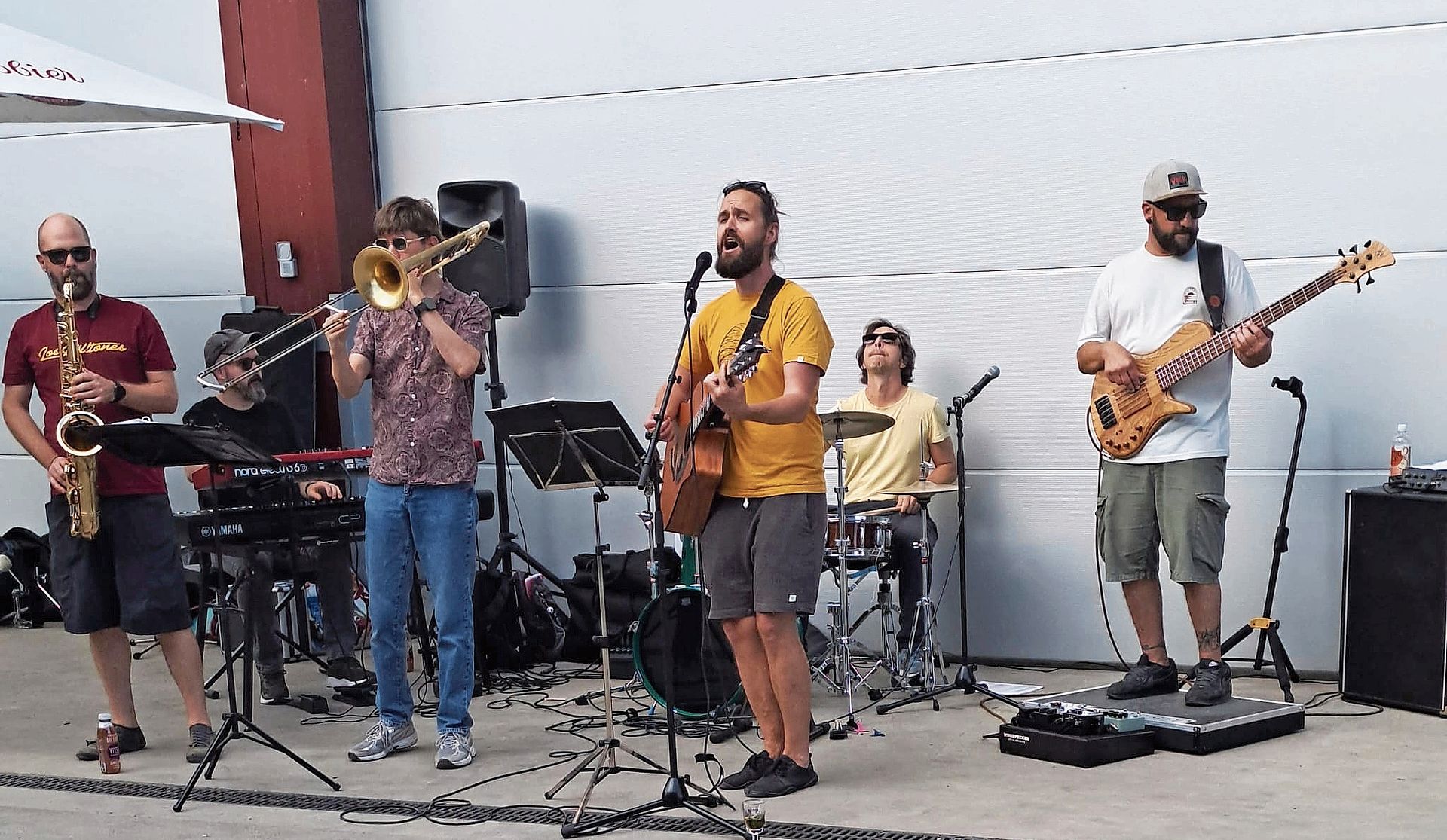Die «Gartenband» setzte den musikalischen Glanzpunkt am Hof-Fest.Bilder: zvg
